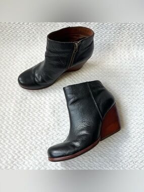 Kork Ease Natalya Leather Wedge Zip Ankle Boots Booties 9 Black Brown Block Heel